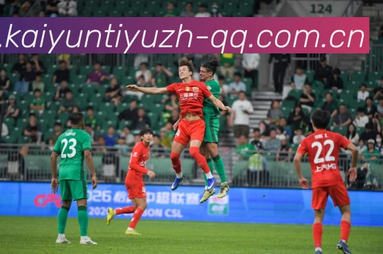 场上拼搏球员场下当房产经纪人进球庆祝用名片创奇迹成长观察:最新赛事动态与深度分析 场上拼搏球员场下当房产经纪人进球庆祝用名片创奇迹成长观察:最新赛事动态与深度分析